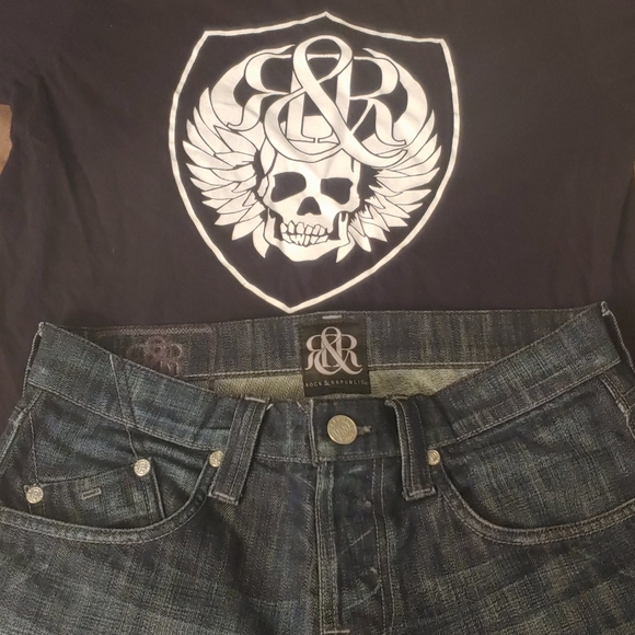 Rock & Republic Skull Logo Shirt - Picture 4 of 5